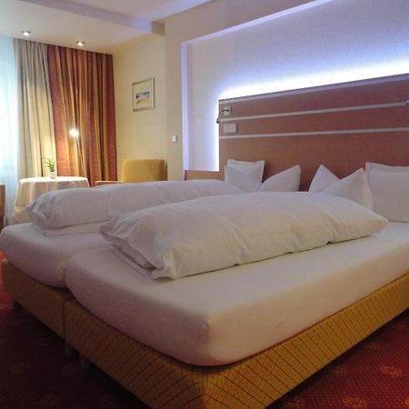 Hotel Engel ランゲナルゲン エクステリア 写真