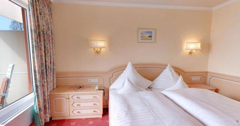 Hotel Engel ランゲナルゲン 部屋 写真